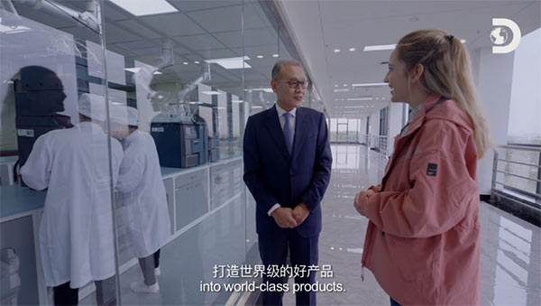Discovery探索频道拍了一部关于中国奶粉的纪录片，看完让人大吃一惊！